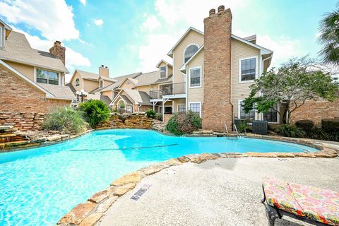 Photo of 2300 Old Spanish Trail #1004, Houston, TX 77054 (MLS # 36453238)