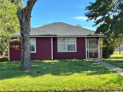 Photo of 7302 Lakewood Drive, Houston, TX 77016 (MLS # 14519014)