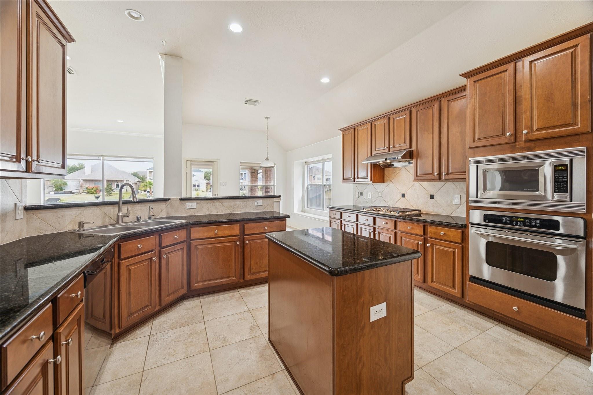 18110 Dunoon Bay Point Court