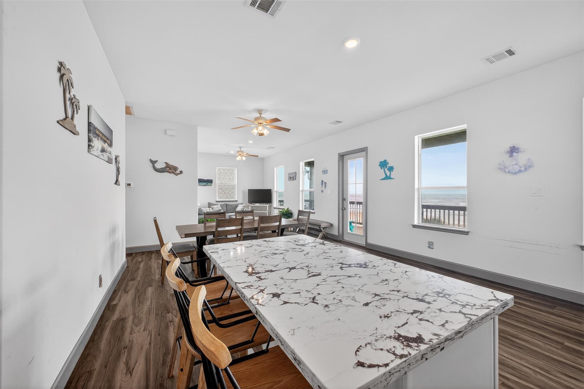 Crystal Beach, Texas, 77650, United States, 3 Bedrooms Bedrooms, ,2 BathroomsBathrooms,Residential,Active,2027273