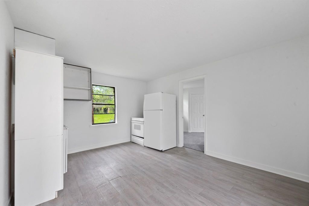 Photo of 806 East Emily Avenue #2, Wharton, TX 77488 (MLS # 20512311)