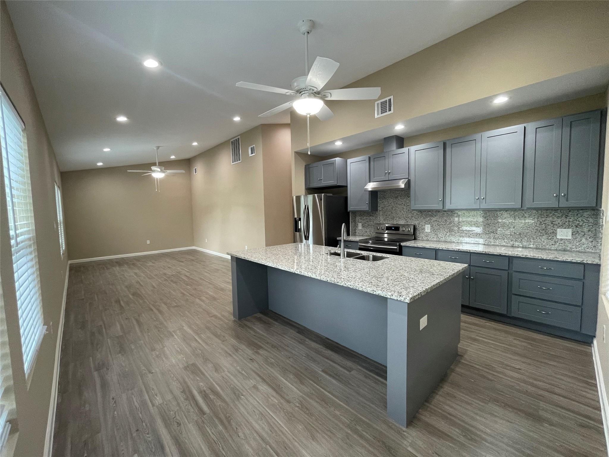 2210 Arapahoe Drive