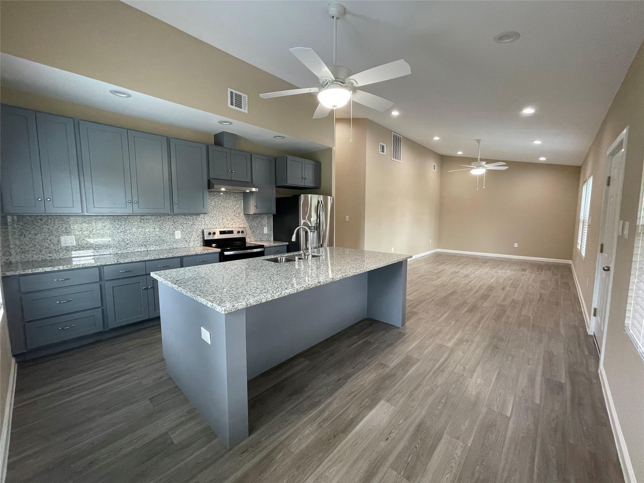 2210 Arapahoe Drive