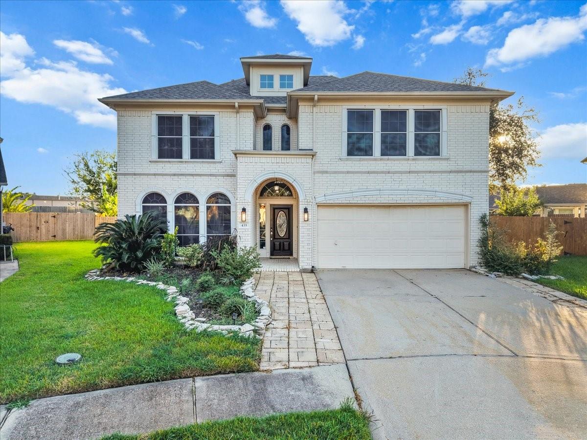 435 Twin Timbers Lane