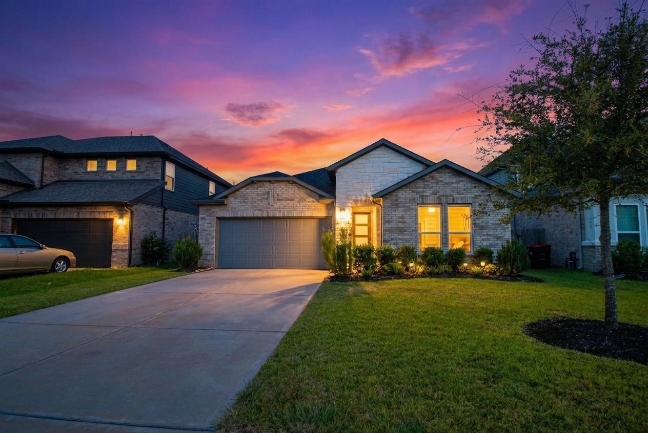8326 Oakland Heights Lane