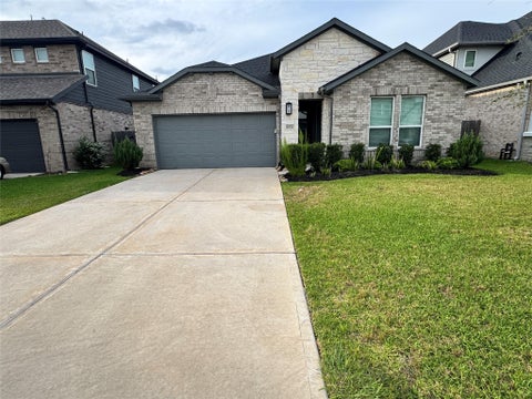 Homes For Sale - 8326 Oakland Heights Lane<br/> Richmond, TX 77407