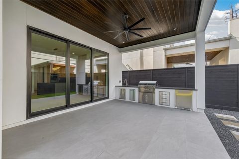 Tiny photo for 2232 Swift Boulevard, Houston, TX 77030 (MLS # 74312200)