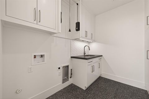 Tiny photo for 2232 Swift Boulevard, Houston, TX 77030 (MLS # 74312200)