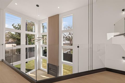 Tiny photo for 2232 Swift Boulevard, Houston, TX 77030 (MLS # 74312200)