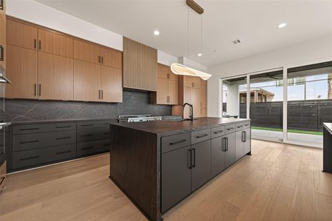 Tiny photo for 2232 Swift Boulevard, Houston, TX 77030 (MLS # 74312200)