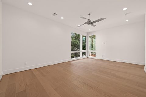 Tiny photo for 2232 Swift Boulevard, Houston, TX 77030 (MLS # 74312200)