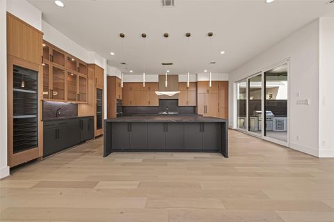 Tiny photo for 2232 Swift Boulevard, Houston, TX 77030 (MLS # 74312200)