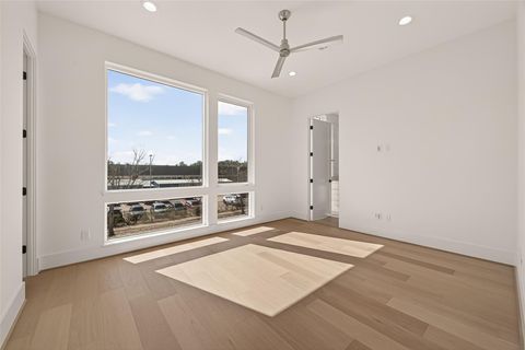 Tiny photo for 2232 Swift Boulevard, Houston, TX 77030 (MLS # 74312200)