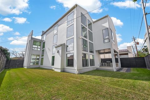 Tiny photo for 2232 Swift Boulevard, Houston, TX 77030 (MLS # 74312200)