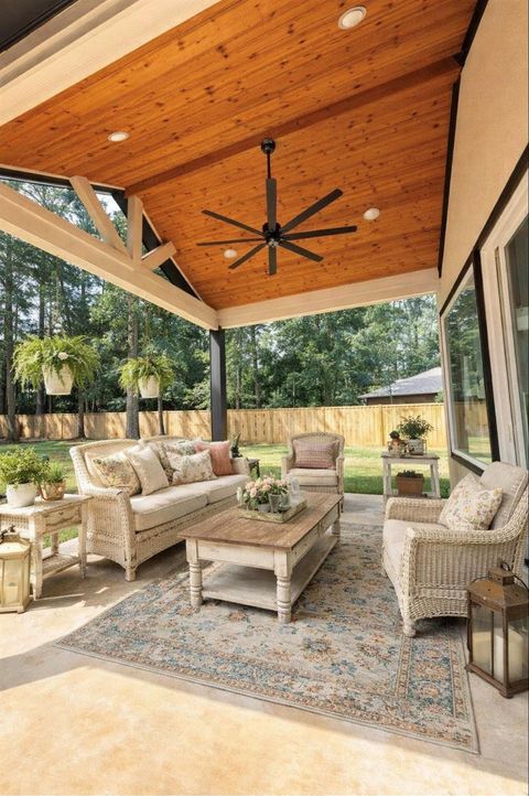 2678 Colosseum New Caney TX 77357