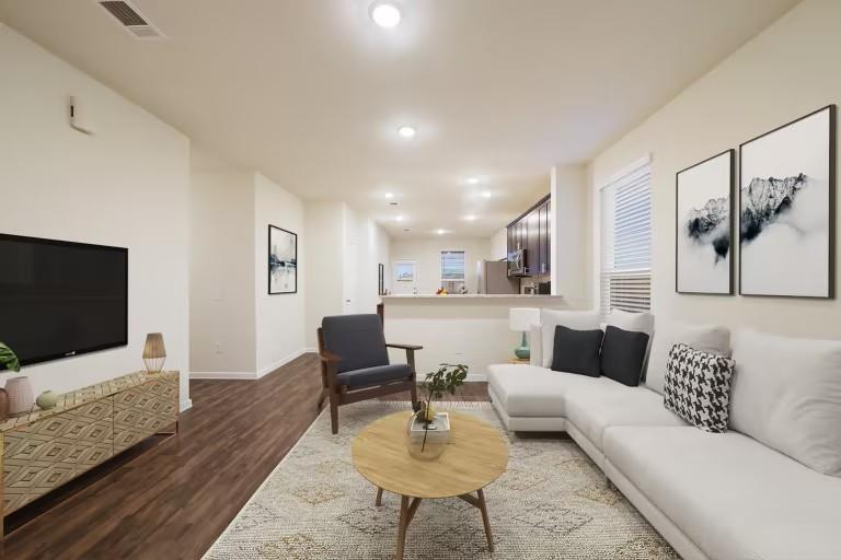 25638 Balsamroot Drive