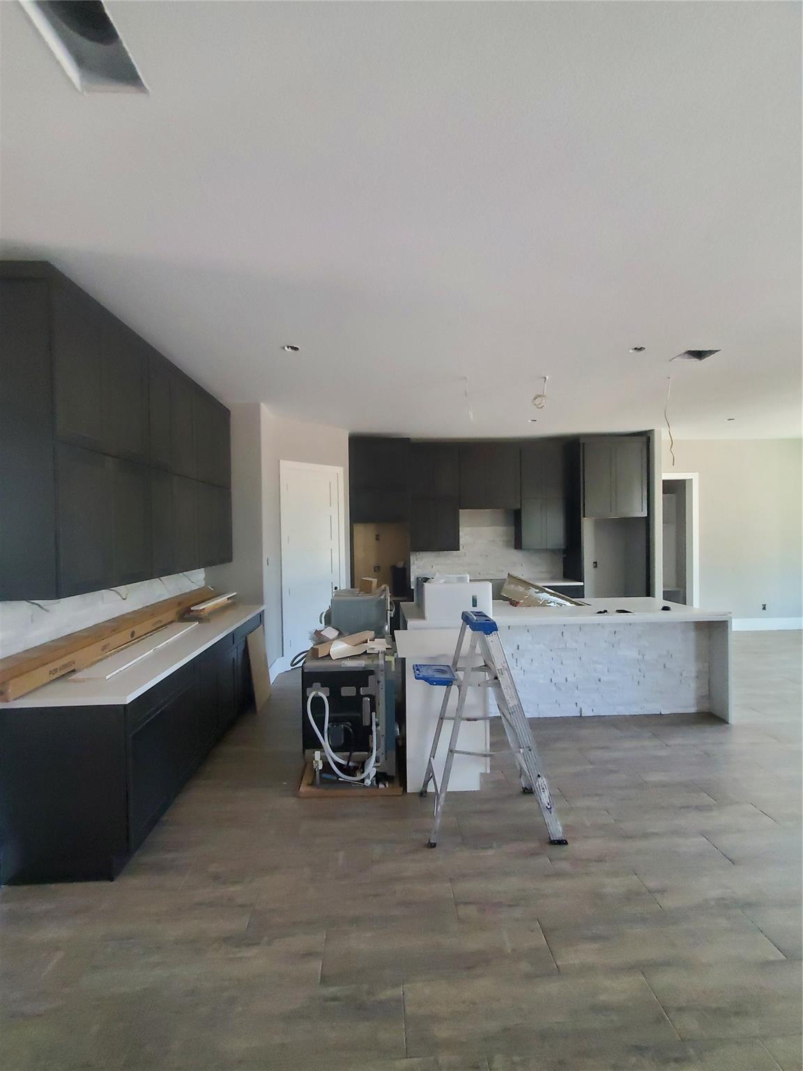 24647 Oak Creek Road