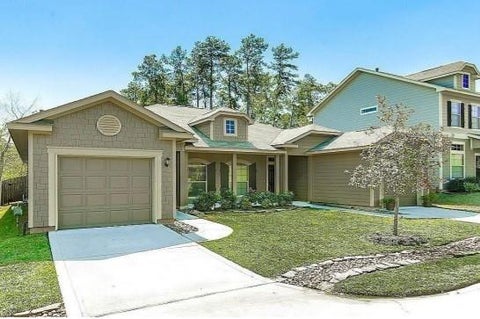 Photo of 54 Woodland Hills Drive #A, Conroe, TX 77303 (MLS # 9872777)