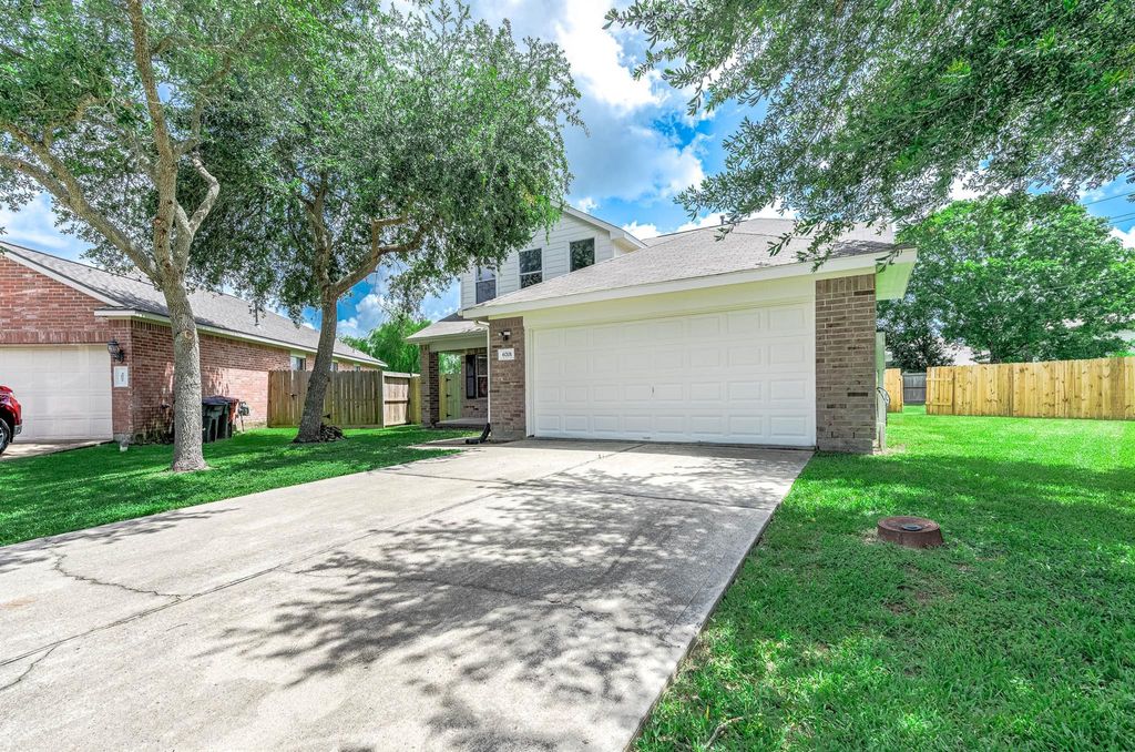 Photo of 6701 Hidden Colony Lane, League City, TX 77539 (MLS # 67348796)