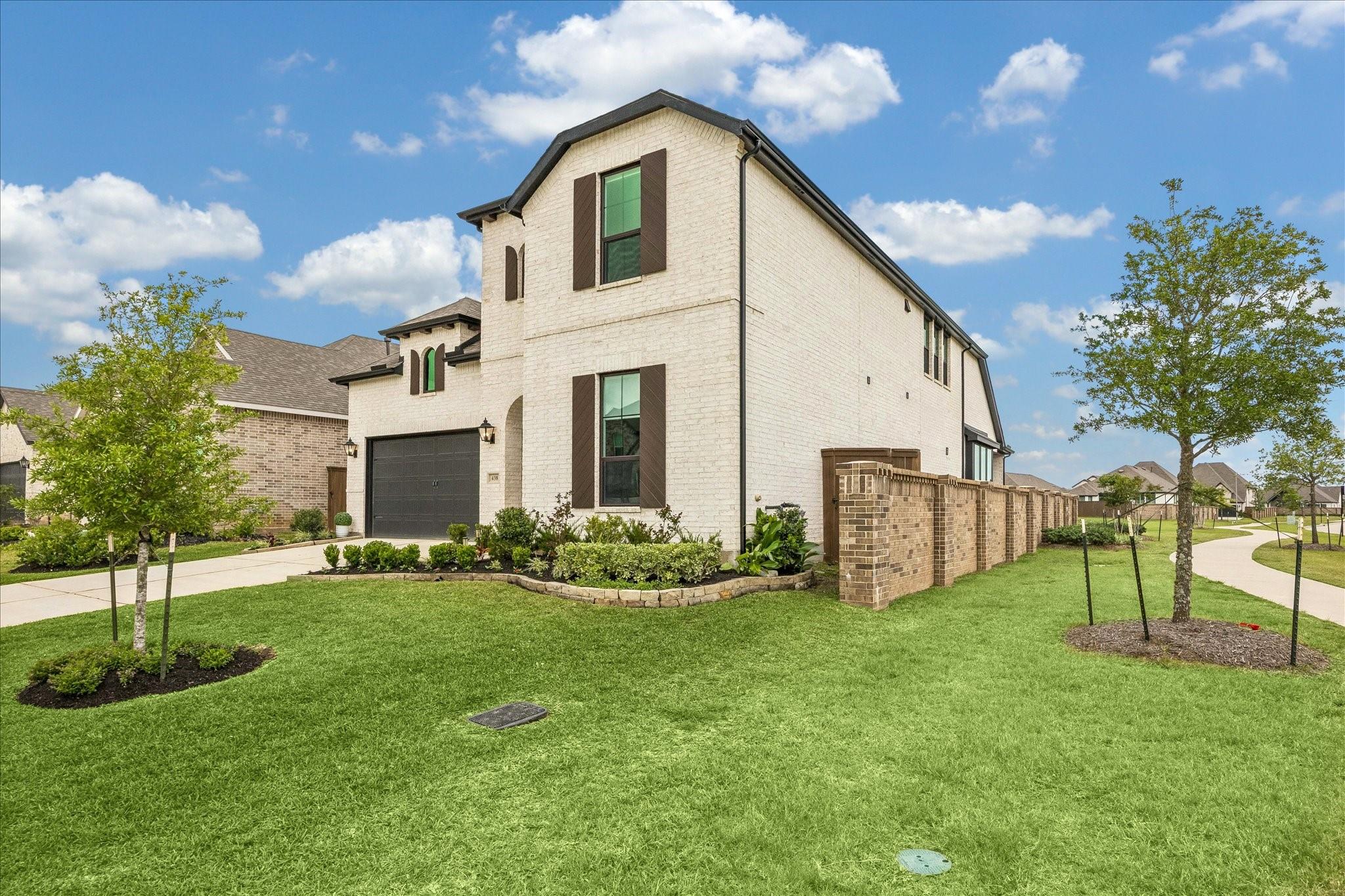 438 Livermore Street