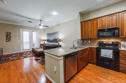 Photo of 2400 Mccue Road #118, Houston, TX 77056 (MLS # 81022384)