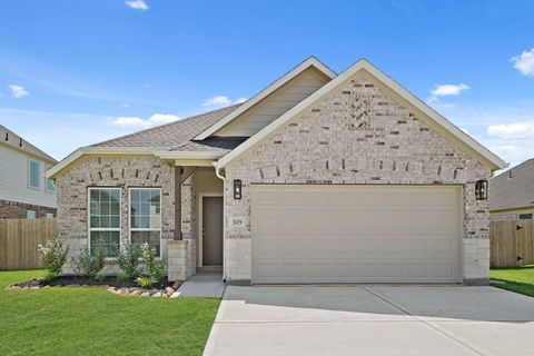Photo of 3119 Boulder Ridge Drive, Rosenberg, TX 77471 (MLS # 82853441) Photo of 3119 Boulder Ridge Drive, Rosenberg, TX 77471 (MLS # 82853441)