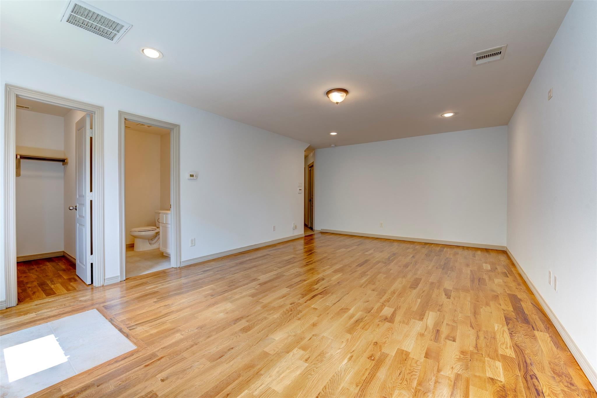 Houston, Texas 77040, United States, 3 Bedrooms Bedrooms, ,3 BathroomsBathrooms,Residential,Active,205582