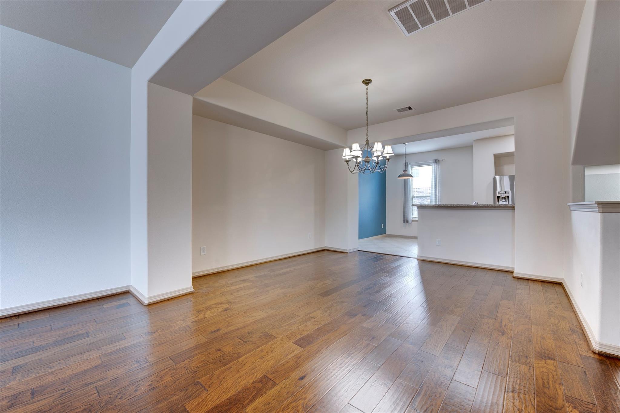 Houston, Texas 77040, United States, 3 Bedrooms Bedrooms, ,3 BathroomsBathrooms,Residential,Active,205582