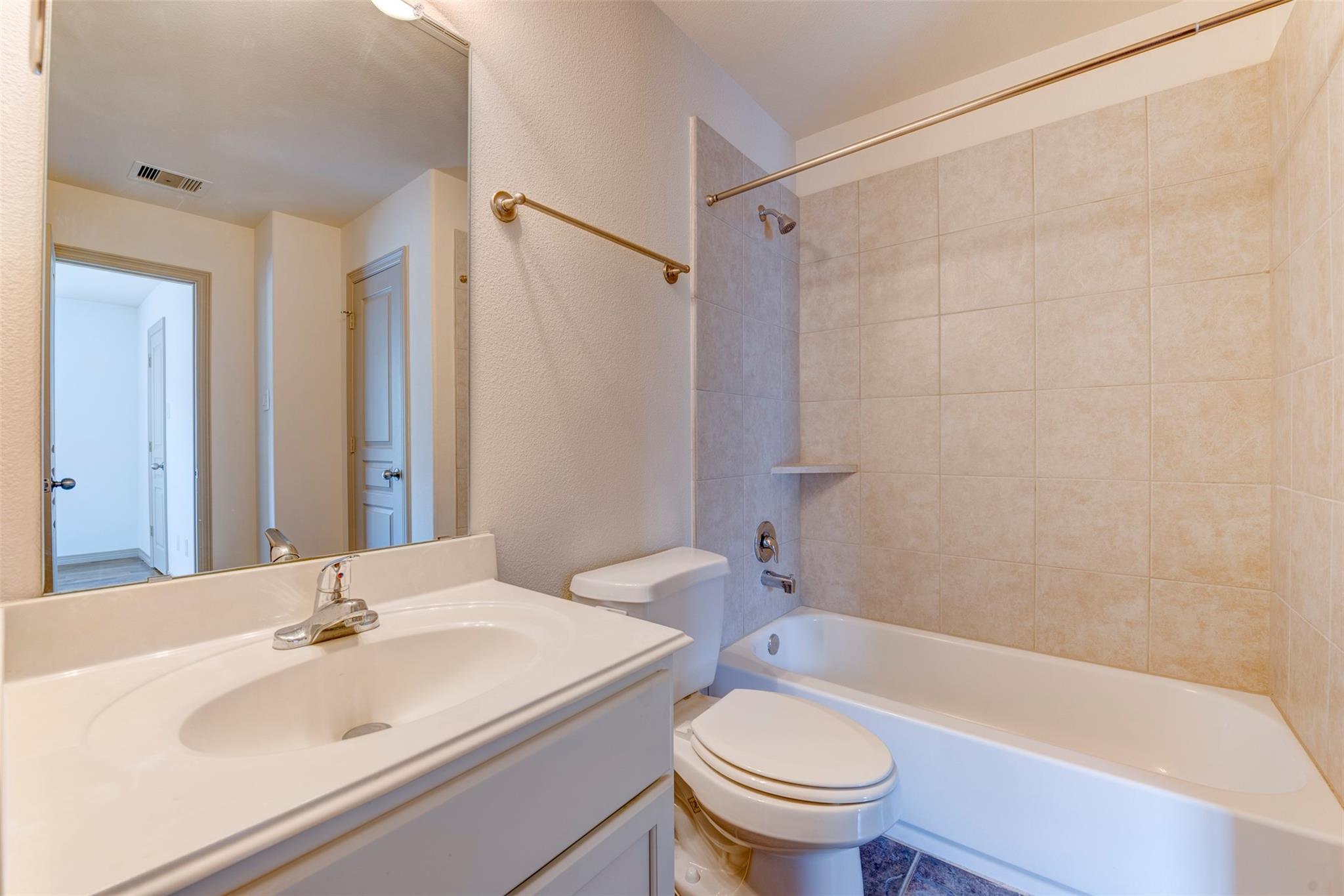 Houston, Texas 77040, United States, 3 Bedrooms Bedrooms, ,3 BathroomsBathrooms,Residential,Active,205582