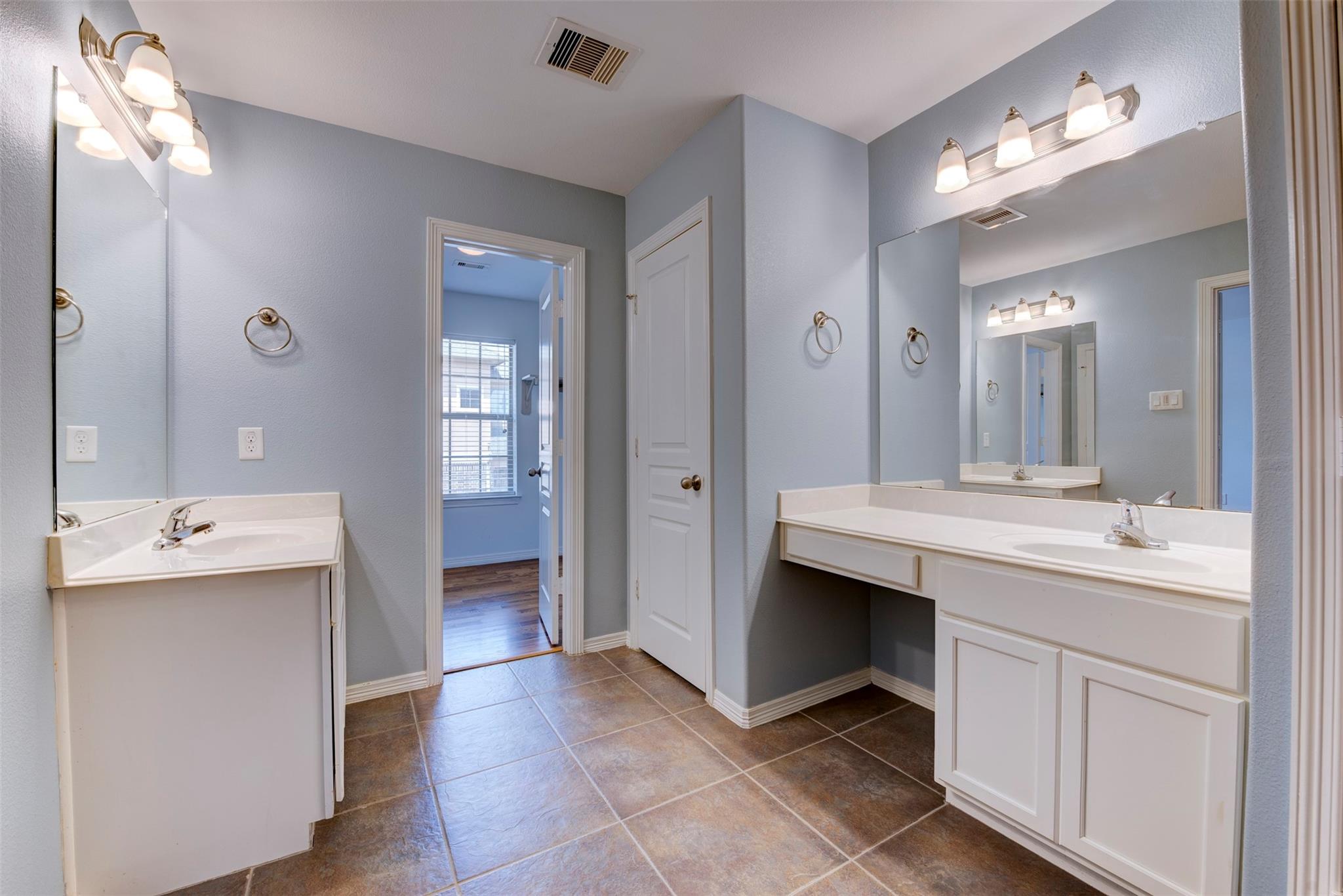 Houston, Texas 77040, United States, 3 Bedrooms Bedrooms, ,3 BathroomsBathrooms,Residential,Active,205582