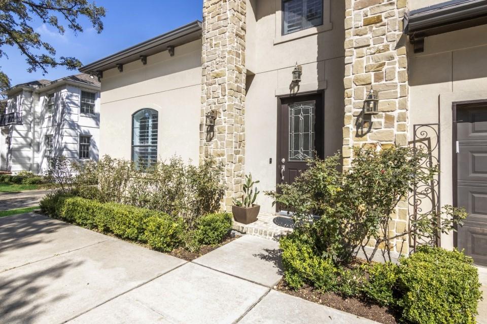 1912 Swift Boulevard