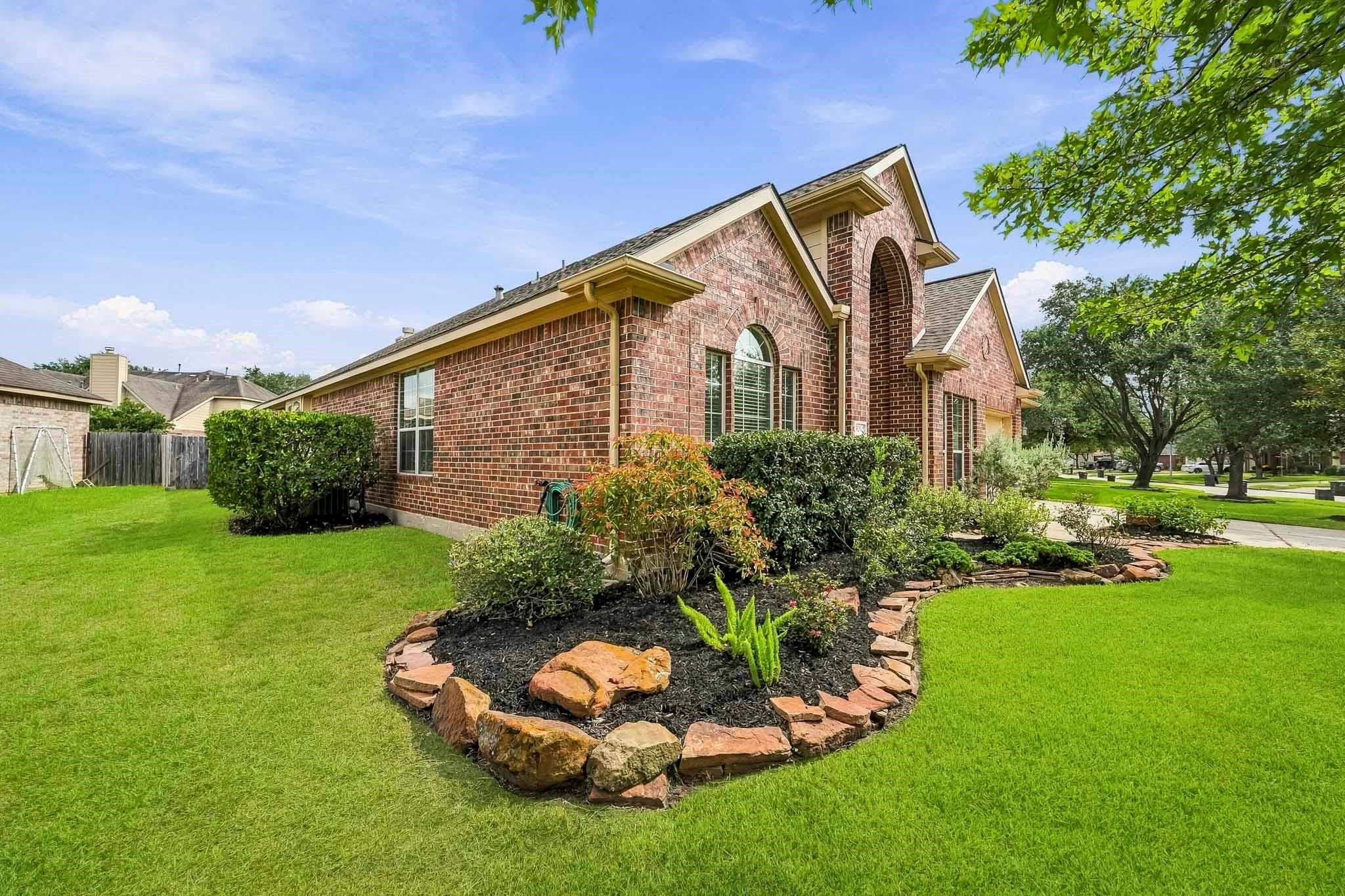 9202 Fernwillow Drive