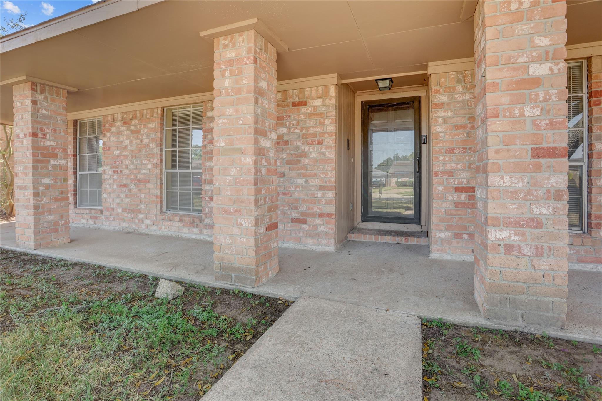 15118 Steeplechase Road