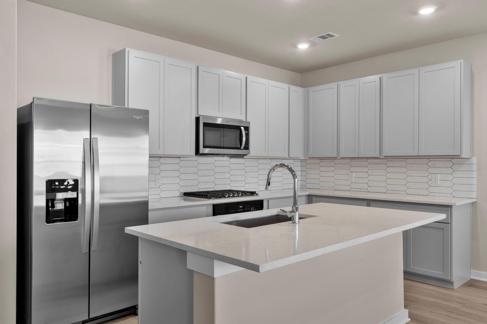 6211 Lost Ridge Lane