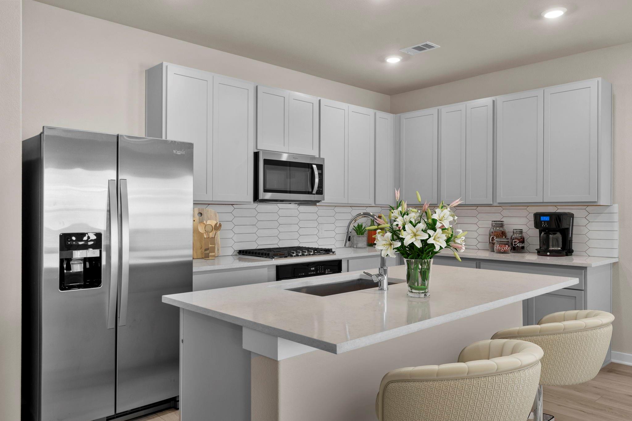 6211 Lost Ridge Lane