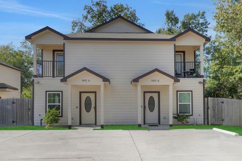 9032 Jutland Road Houston TX 77033