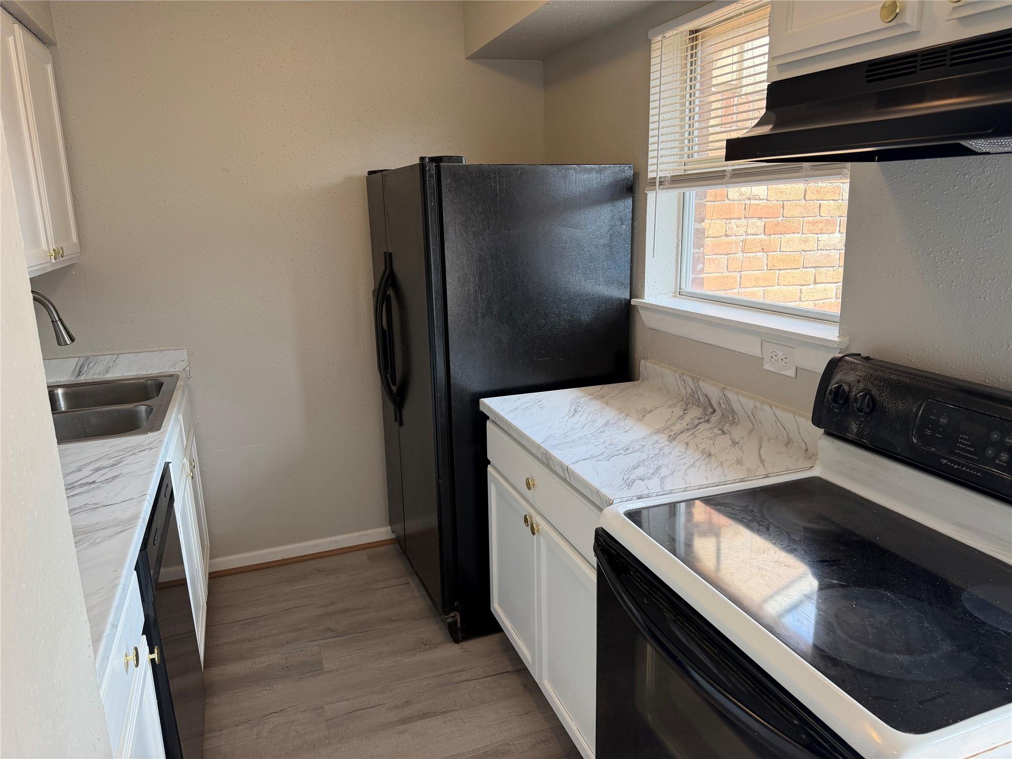3320 Burke Road 54