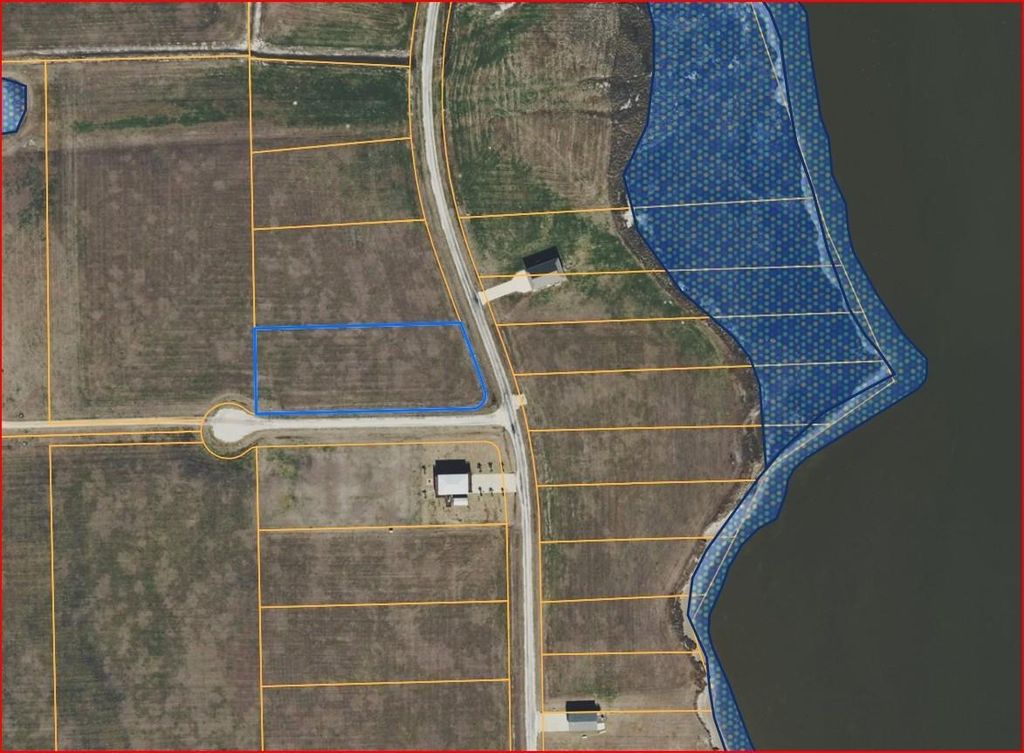 Photo of 71 Bay Drive, Palacios, TX 77465 (MLS # 10215454)