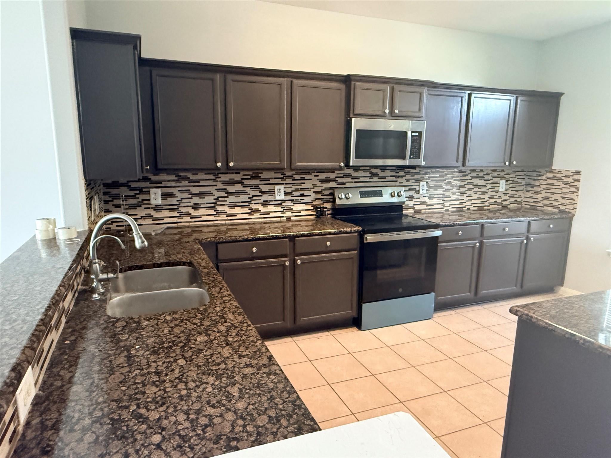 4918 Alder Bend Lane