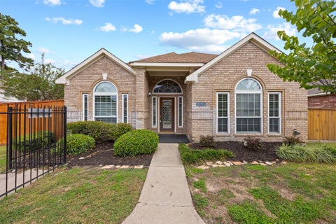 Photo of 16403 N Eldridge Parkway #C, Tomball, TX 77377 (MLS # 2022639)
