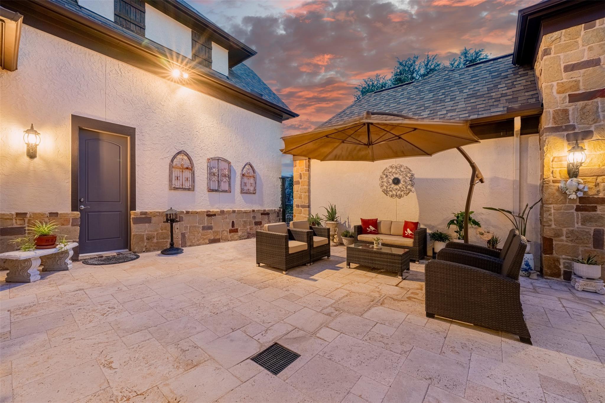 2915 Sentry Oak Way