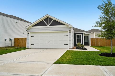 Photo of 8117 Sunberry Shadow Drive, Houston, TX 77016 (MLS # 34526193)