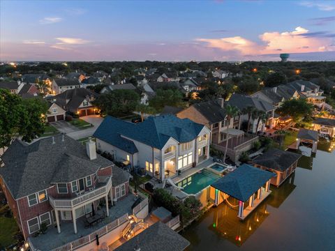 2518 Du Lac Trace Seabrook TX 77586