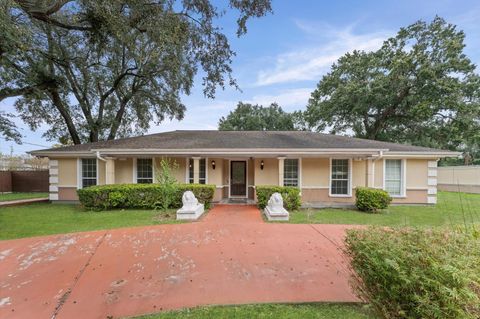 Photo of 8710 Congo Lane, Houston, TX 77040 (MLS # 6376974)