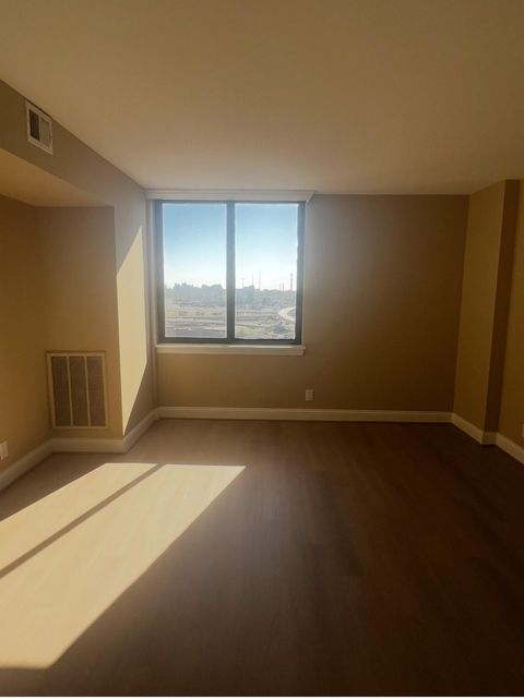 Tiny photo for 3525 Sage Road #1708, Houston, TX 77056 (MLS # 54107585)