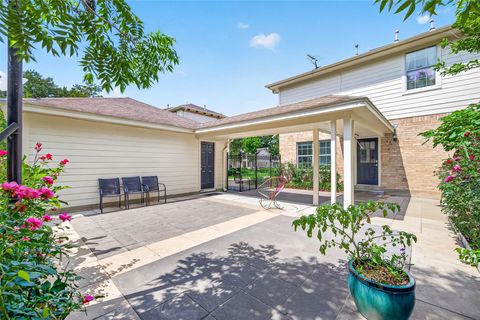 Tiny photo for 18015 Bambridge Drive, Houston, TX 77090 (MLS # 38271799)