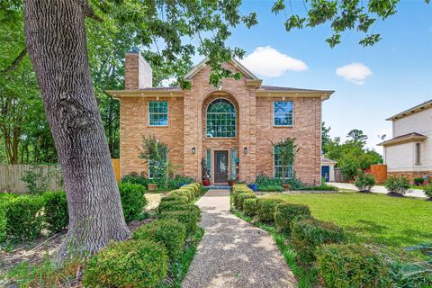 Photo of 18015 Bambridge Drive, Houston, TX 77090 (MLS # 38271799)
