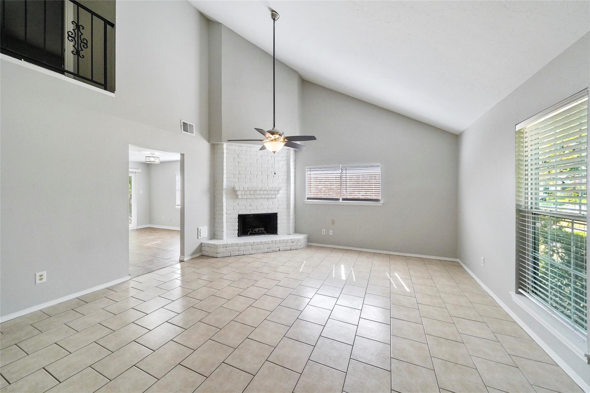 28630 Lochlevan Court