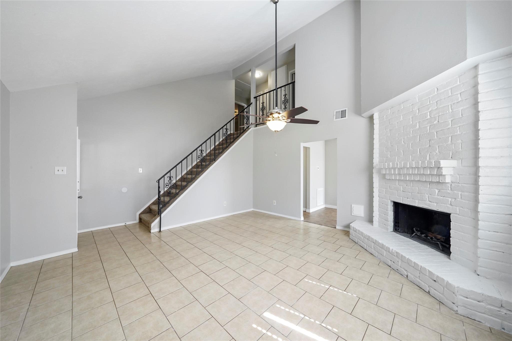 28630 Lochlevan Court