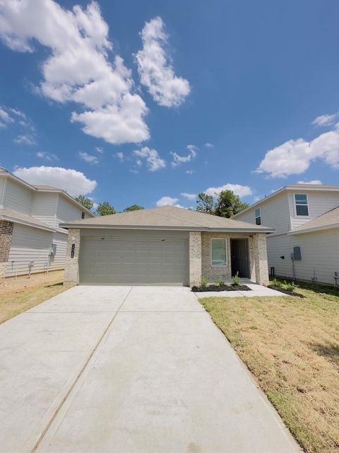 Photo of 12366 Morning Vista Drive Dr, Houston, TX 77014 (MLS # 16945100)